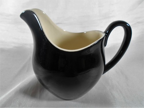 Magnifique pichet pot a lait - magnifique,
